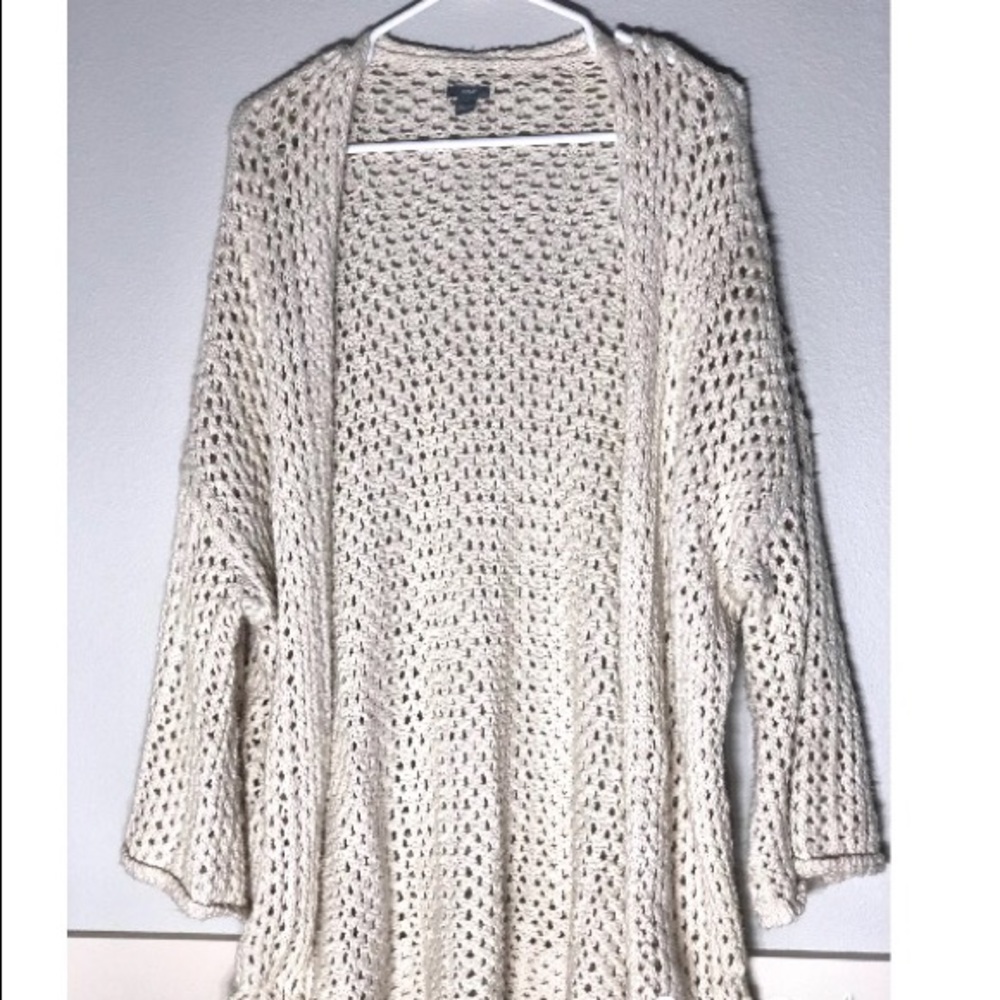 Creme cardigan
